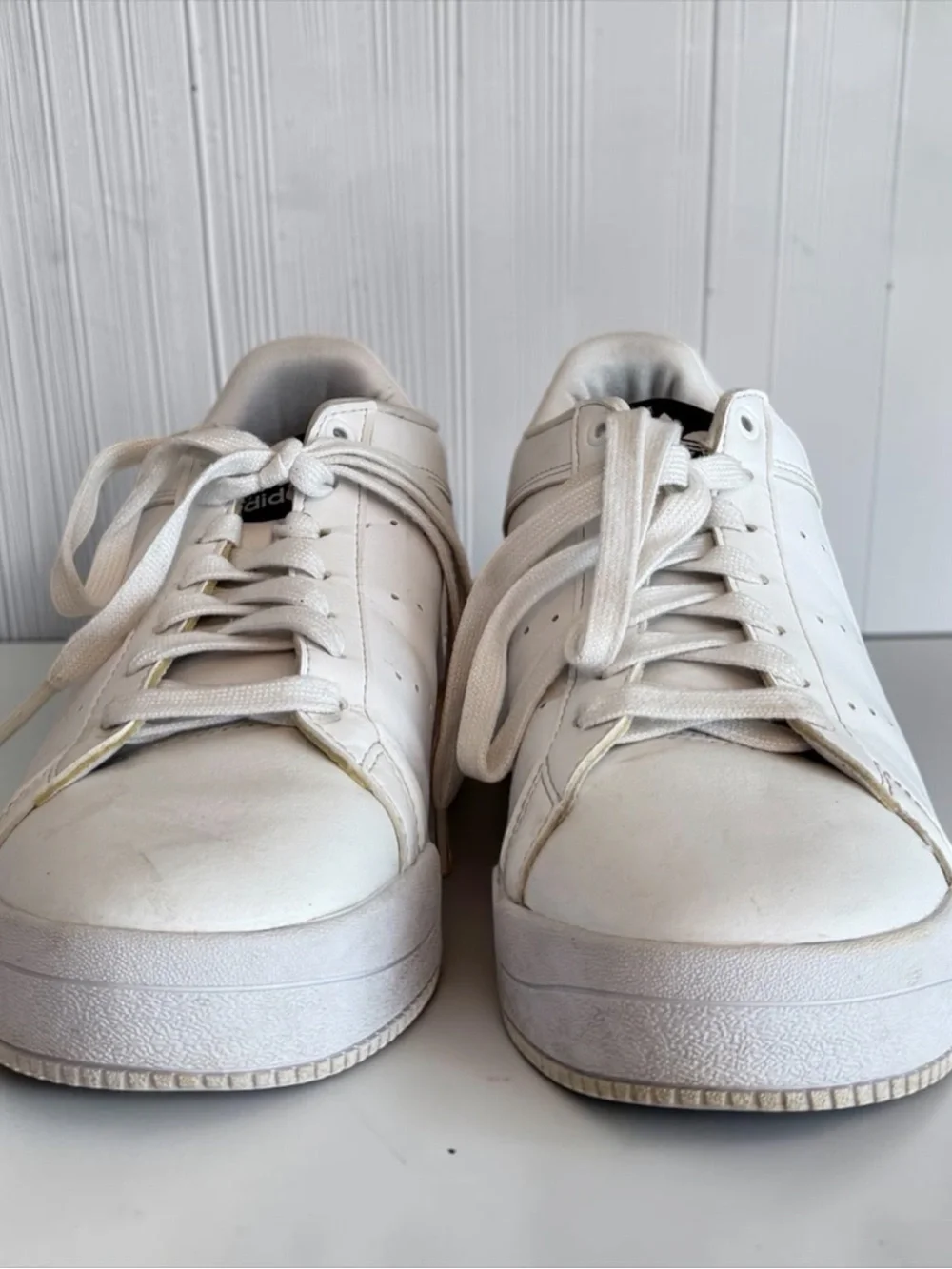 Adidas Court Tourino White Sneakers - Size Men’s 8.5 (H02177)